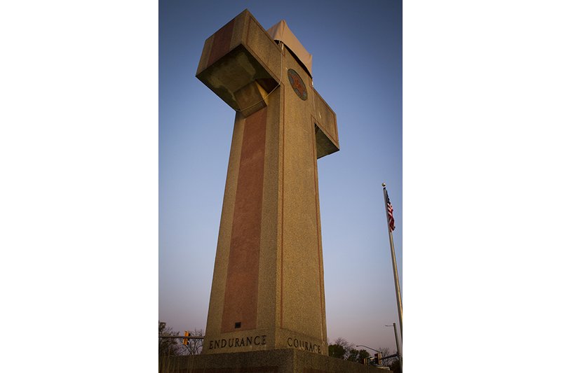 A cross-shaped World War I memorial