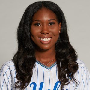 La Salle HS grad Kinsley Washington drove home the winning run in UCLA’s 5-4 NCAA championship game win over Oklahoma June 4. (UCLA ATHLETICS)
