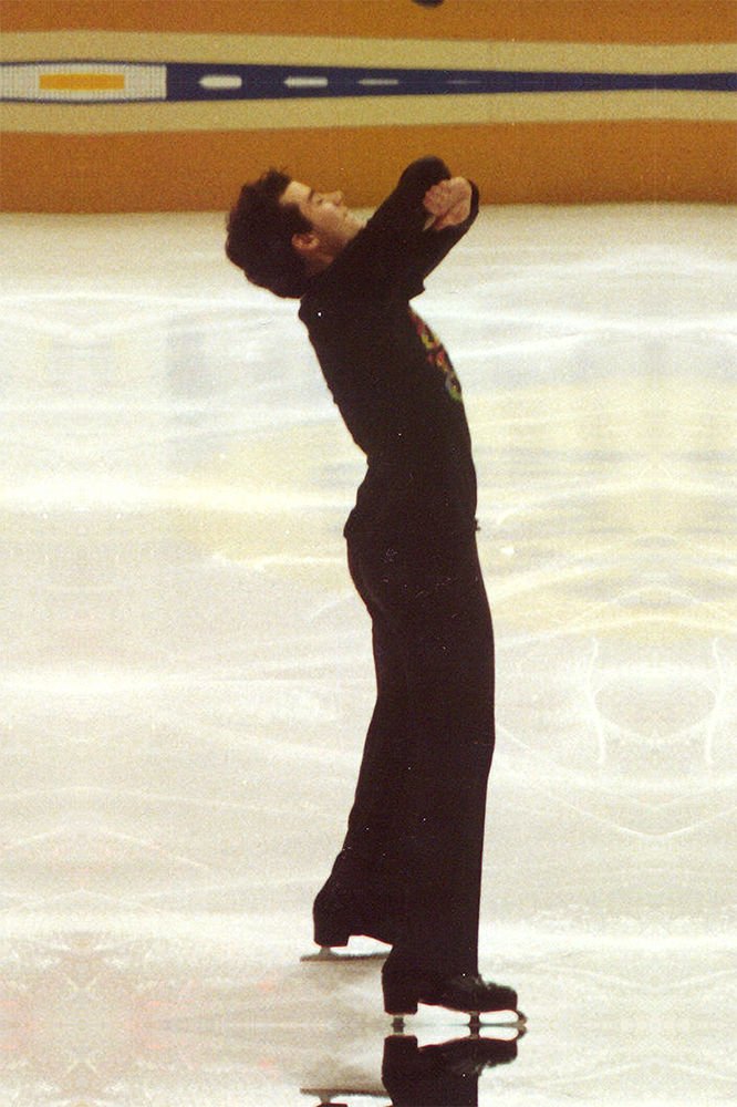 2ibtz21ooo Christopher Bowman