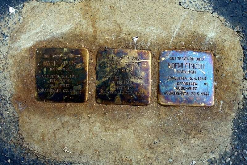 Stolpersteine remembering Mario Segre