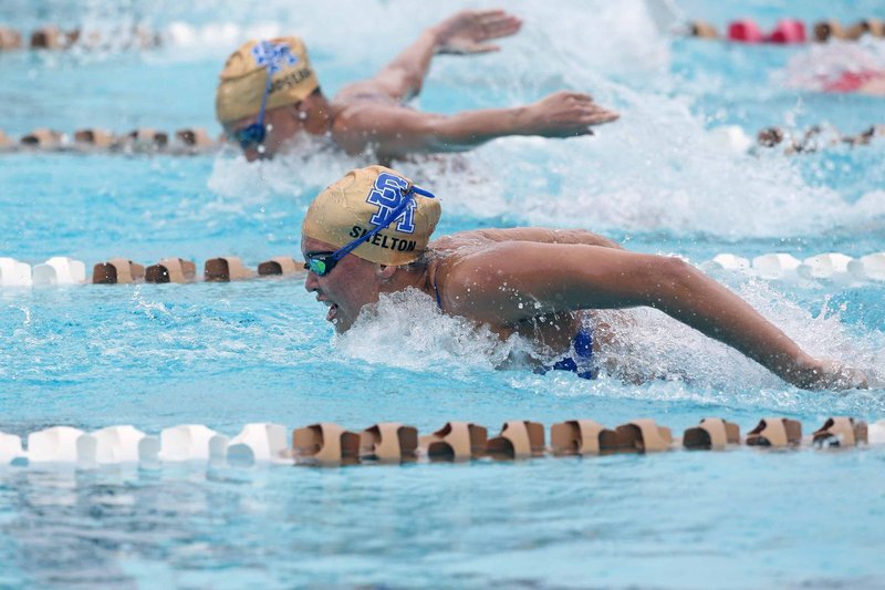 Samantha Shelton of Santa Margarita swim team. Photo courtesy smhs.org
