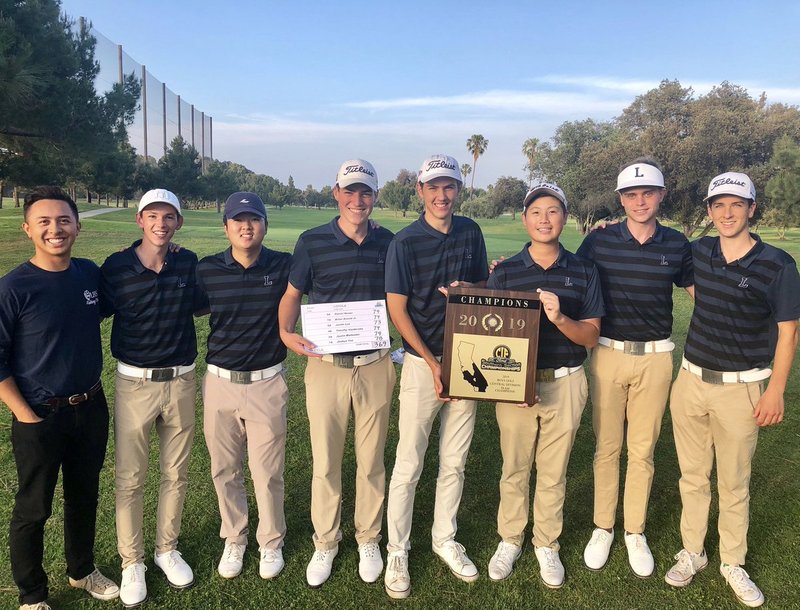Loyola boys' golf team shows off their CIF -SS trophy. (PHOTO COURTESY LOYOLA TWITTER)