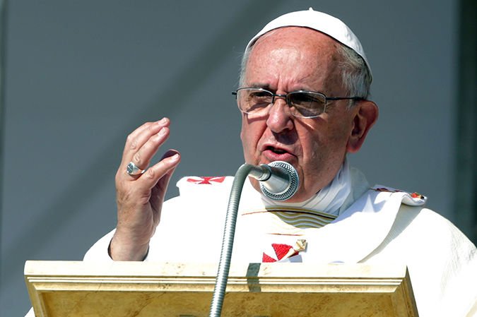 Pope-Watch-1