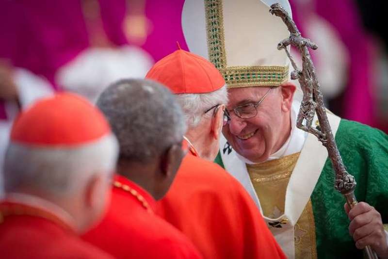 Pope Francis greets cardinals on Oct 3. 2016. Credit: mazur/catholicnewsorguk