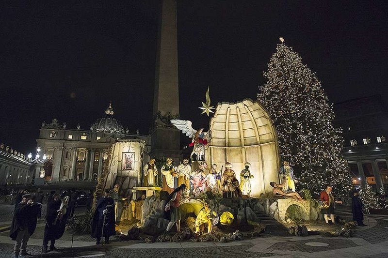 Christmas tree and Navity scene in St. Peter's Square on Dec. 7
