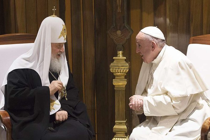 Pope Francis meets with Patriarch Kirill in Havana