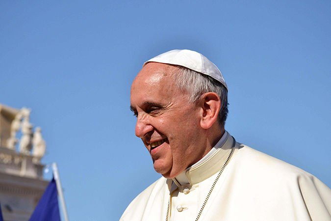 Pope-Watch-01