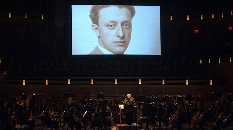 Maestro Murry Sidlin introduces the audience to conductor Rafael Schächter