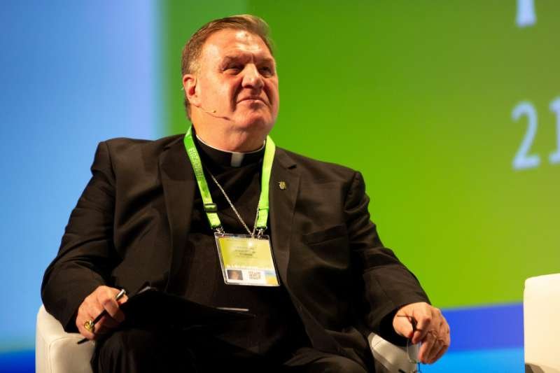 Cardinal Joseph Tobin of Newark moderates a panel at the 2018 World Meeting of Families. Credit: Daniel Ibanez / CNA