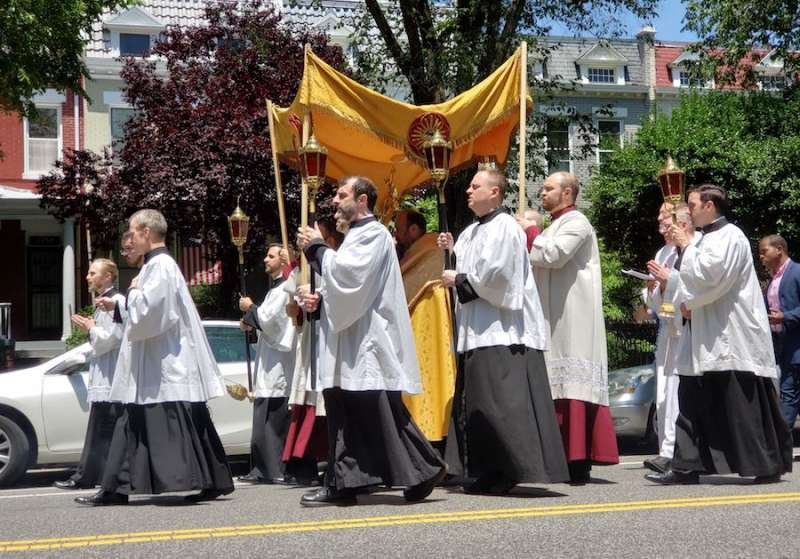Corpus Christi procession in downtown Washington DC. Credit: Deirdre McQuade.