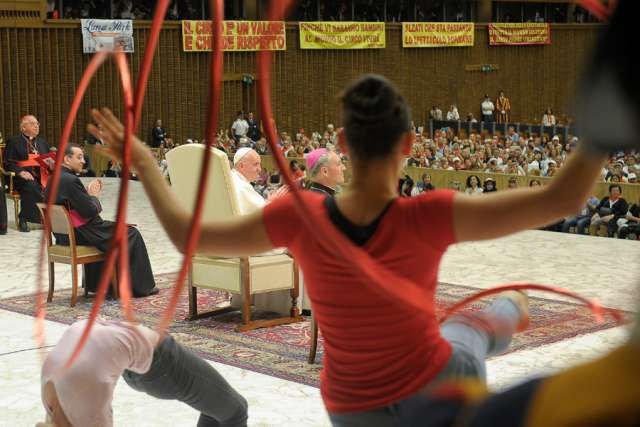 Participants in the Jubilee for Circuses perform for Pope Francis in the Pope Paul VI Hall on June 16