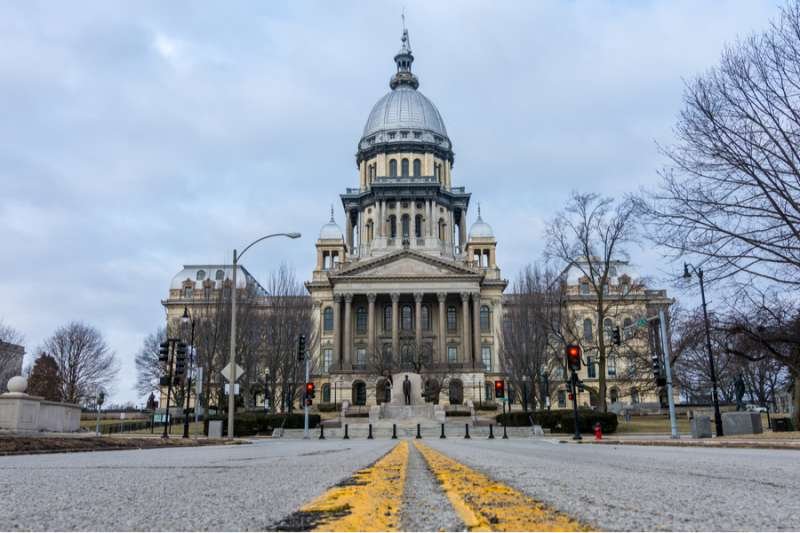 Illinois state capitol building. Credit: Nicola Patterson / Shutterstock.