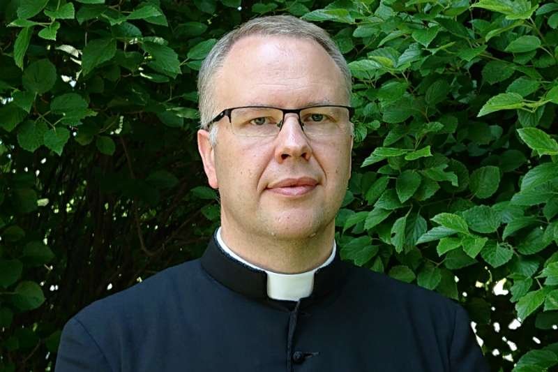 Fr. Andrzej Komorowski