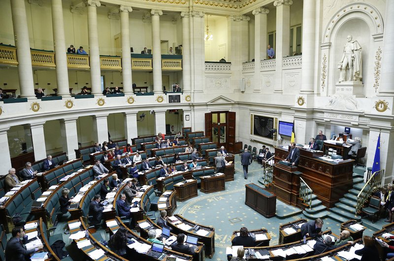 The lower house of the Belgian Parliament is seen during its plenary session in Brussels. The government will prosecute two doctors and a psychiatrist for an allegedly illegal act of euthanasia. (CNS photo/Francois Lenoir