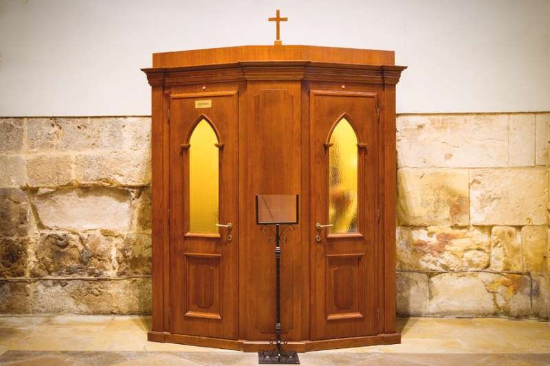Confessional. Credit: Ivan U / Shutterstock.