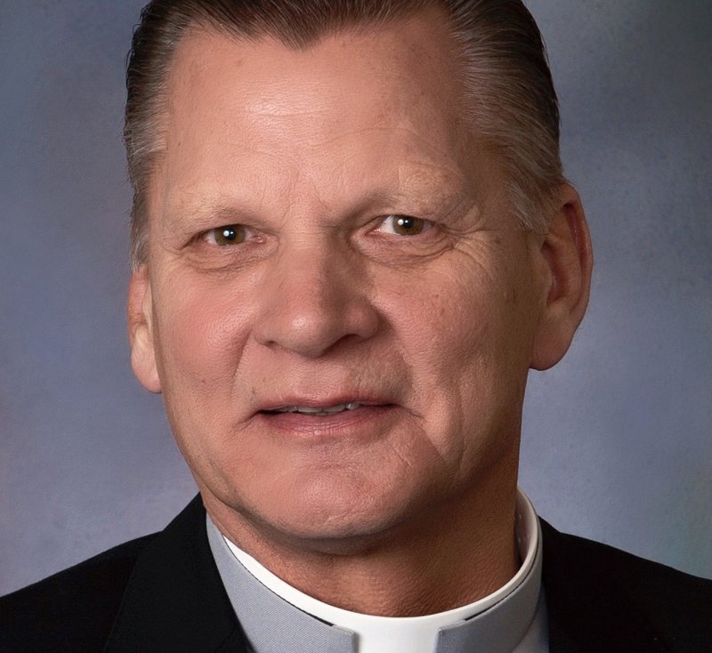 Newly ordained Deacon Steven M. Javie