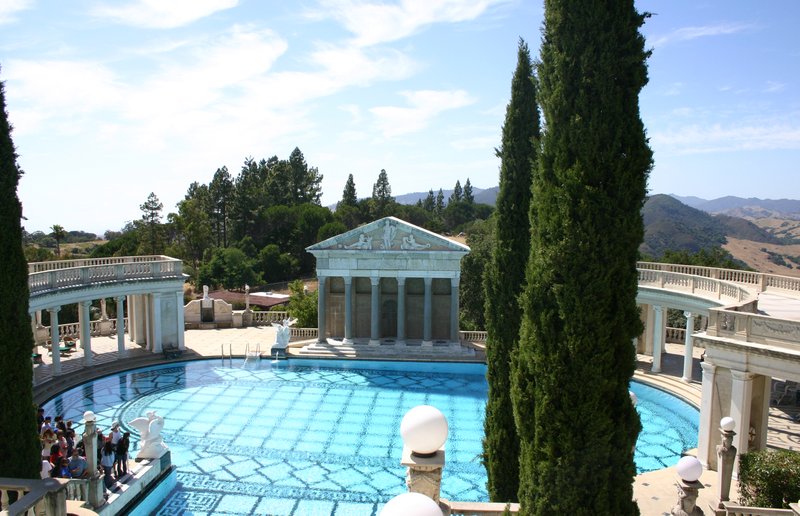 The Neptune Pool. MARKUS LABER/WIKIMEDIA COMMONS