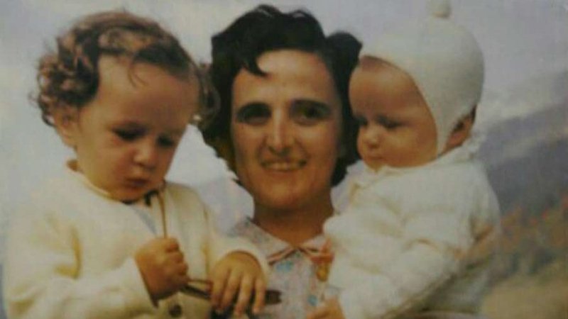 St. Gianna Molla with two of her children. (José Luiz Bernardes Ribeiro/Wikimedia Commons via CNA)