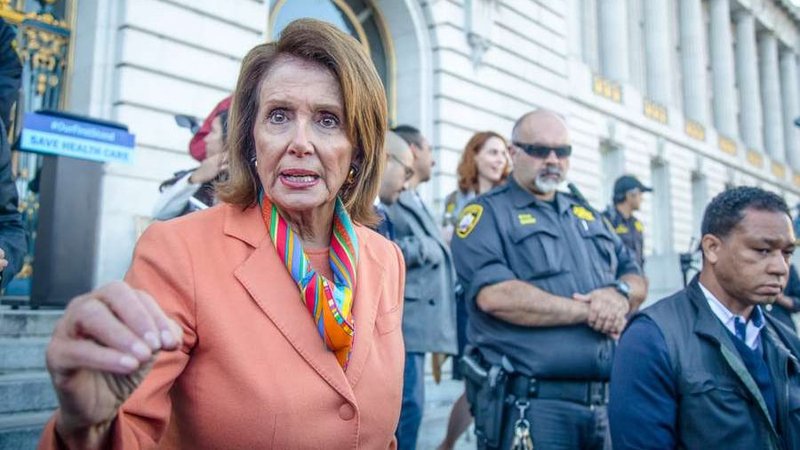 Speaker Nancy Pelosi addresses voters in San Francisco. (Kim Wilson/Shutterstock via CNA)