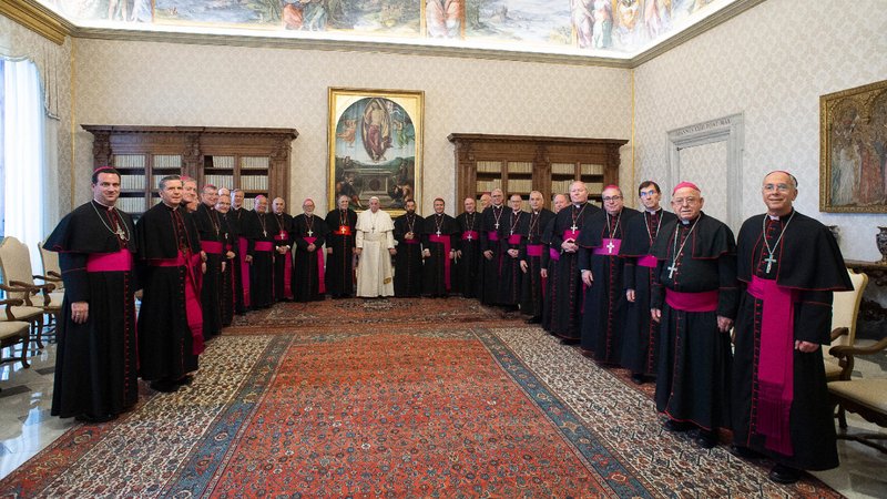 Pope Francis poses for a group photo as he meets with U.S. bishops from Arkansas, Oklahoma and Texas during their "ad limina" visits to the Vatican Jan. 20, 2020. The bishops were making their "ad limina" visits to report on the status of their dioceses to the pope and Vatican officials. (CNS photo/Vatican Media)