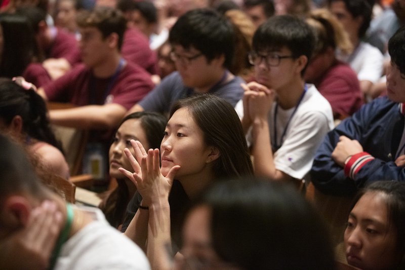 Young people pray during Mass at City of Saints Teen Conference at UCLA in August 2019. (Victor Alemán)
