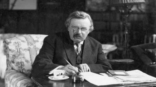 G.K. Chesterton at work. (Image via CNA)