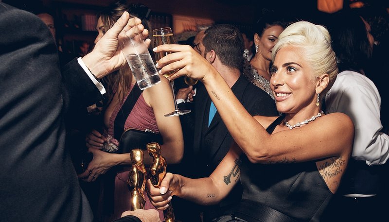 "Mark Ronson and Lady Gaga share the gold," 2019, by Justin Bishop. (Vanity Fair/Annenberg Space for Photography)