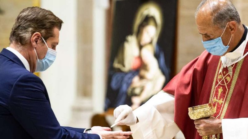 Mass at the Church of Sant’Eugenio in Rome on May 18, 2020. (Daniel Ibáñez/CNA)