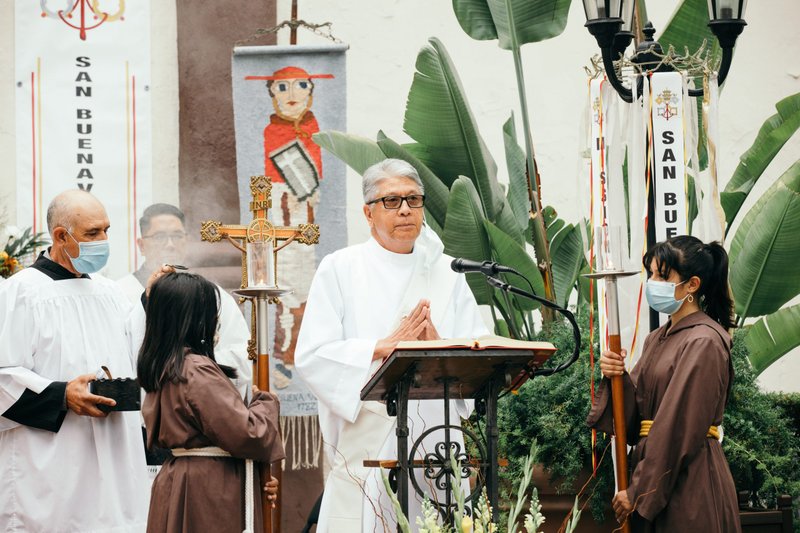 Mission Basilica San Buenaventura was unveiled as the first basilica in the Archdiocese of Los Angeles, and the 88th in the United States, during a special Mass held outside in the mission’s garden on July 15, 2020. (Colton Machado/Archdiocese of LA)