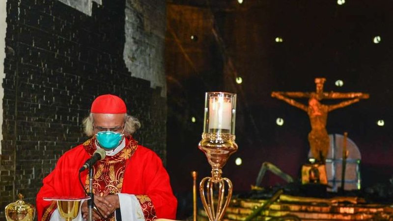 Cardinal Leopoldo Brenes of Managua says Mass before the Blood of Christ chapel of the Immaculate Conception Cathedral, Aug. 5, 2020. (Javier Ruiz via Archdiocese of Managua via CNA)