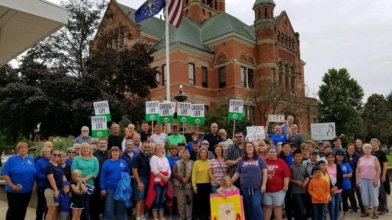 Noble County Right to Life founding members in Albion, Ind., demonstrate outside the courthouse in this undated photo. (CNS photo/Janet Patterson, Todays Catholic)