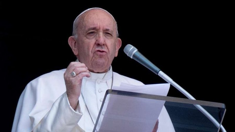 Pope Francis delivers his Angelus address on Aug. 9, 2020. (Vatican Media/CNA)