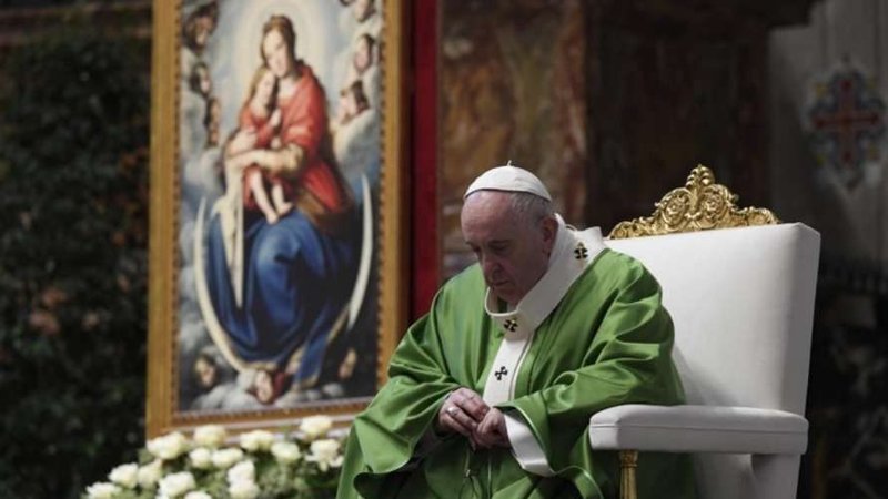Pope Francis prays during Mass in St. Peter’s Basilica on the fourth World Day of the Poor on Nov. 15, 2020. (Vatican Media via CNA)
