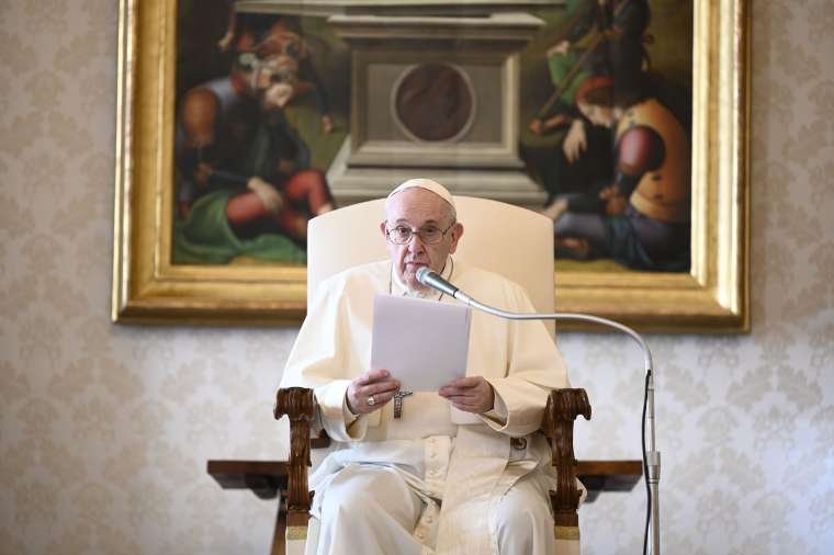 Pope Francis at his general audience address in the library of the Apostolic Palace Nov. 18, 2020. (Vatican Media.)