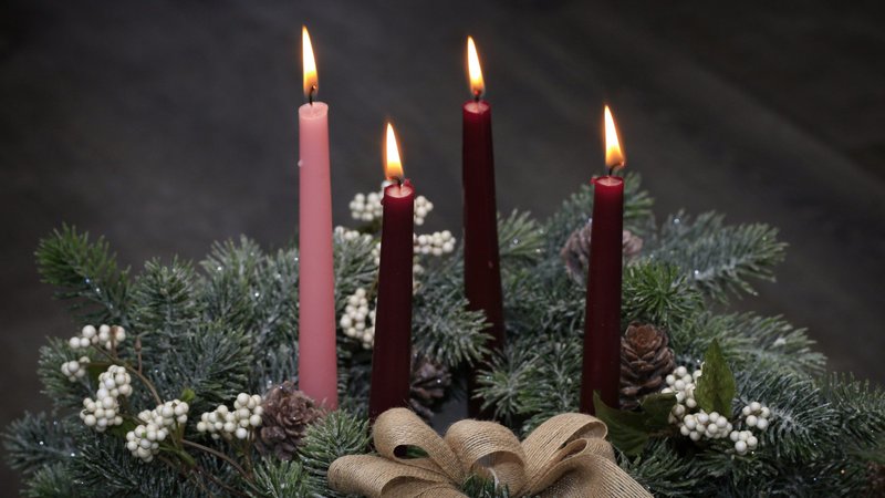 An advent wreath is seen in this illustration photo. (CNS photo/Nancy Wiechec)