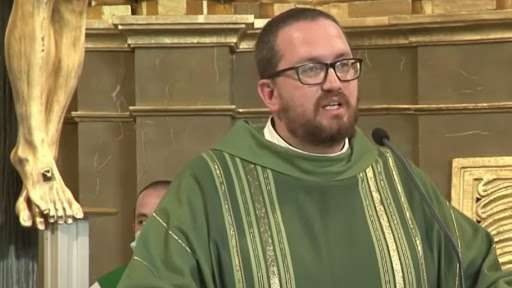 Fr. Rubén Pérez Ayala celebrates his first Mass at the Virgen de la Paloma parish in Madrid, Spain, in June 2020. (YouTube screenshot via CNA)