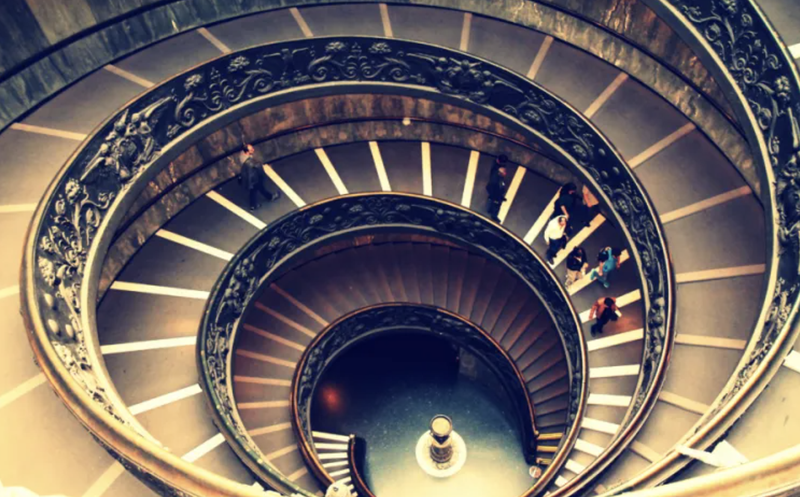 Staircase at the Vatican Museums on Nov. 12, 2015. (Gianluca Gangemi/CNA)