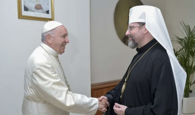 Major Archbishop Sviatoslav Shevchuk with Pope Francis in 2020. (Secretariat of Major Archbishop Shevchuk)