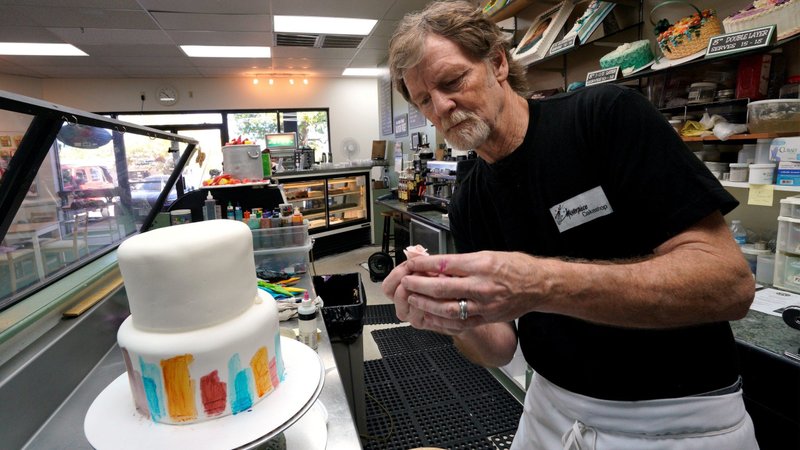 Baker Jack Phillips decorates a cake in his Masterpiece Cakeshop in Lakewood, Colo., Dec. 1, 2017. (CNS photo/Rick Wilking, Reuters)