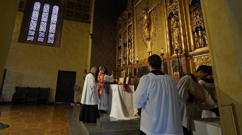 Father Richard Munkelt celebrates a traditional Latin Mass July 1, 2021, at Immaculate Conception Seminary in Huntington, N.Y. (CNS photo/Gregory A. Shemitz)