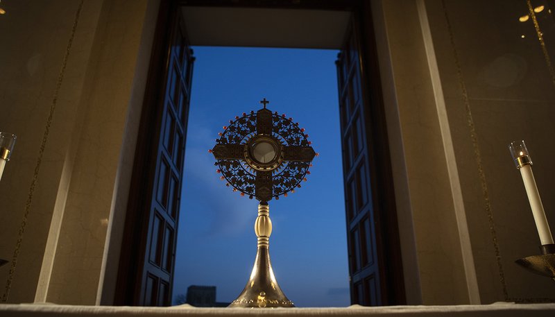 The Blessed Sacrament at the Basilica of the National Shrine of the Immaculate Conception in Washington, D.C., March 11. (CNS/Tyler Orsburn)