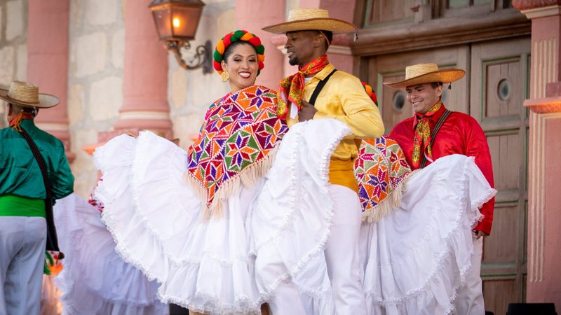 Members of the Grupo Folklorico de West Los Angeles perform in front of Old Mission Santa Barbara on Aug. 4 at the start of Santa Barbara Fiesta Days. (Fritz Olenberger)