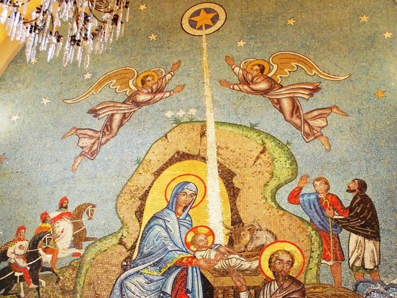 Mosaic mural depicting the Nativity, by Manuel Perez Paredes, in the Nuestro Señor del Veneno Temple on Carranza Street in Mexico City. (Wikimedia Commons)