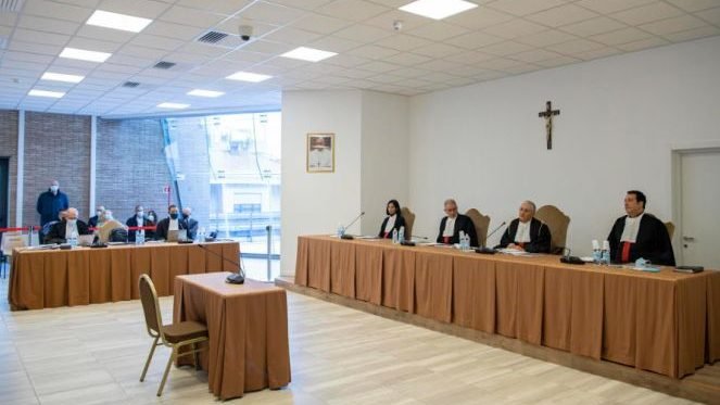 A hearing in the Vatican finance trial on Nov. 17, 2021. (Vatican Media via CNA)