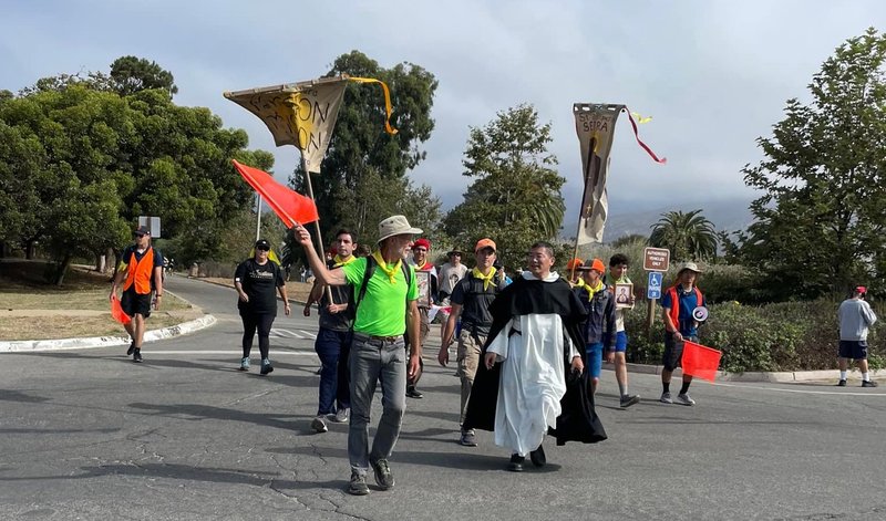 Pilgrims walked 35 miles from Mission Santa Barbara to the Mission Basilica San Buenaventura on the second annual St. Junípero Serra Walking Pilgrimage. (Courtesy St. Junípero Serra Walking Pilgrimage Facebook)
