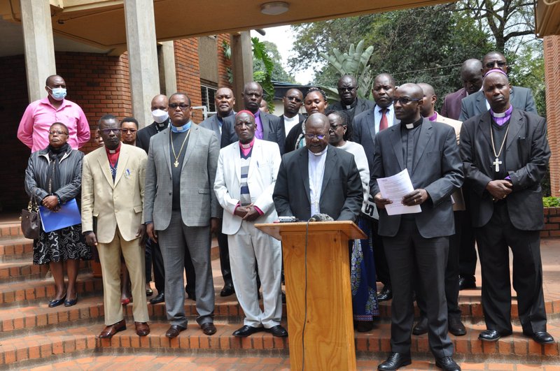 Senior religious leaders from the Kenya Conference of Catholic Bishops and the National Council of Churches of Kenya address journalists in Nairobi, Kenya, July 25, 2022, after meeting to review the country's readiness for the Aug. 9 elections. Kenya's Catholic bishops have called for peace after a dispute emerged in the presidential election. (CNS photo/Fredrick Nzwili)
