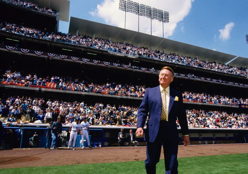 Vin Scully during Los Angeles Dodgers Opening Day 1999. (© Jon SooHoo/Los Angeles Dodgers 1999)