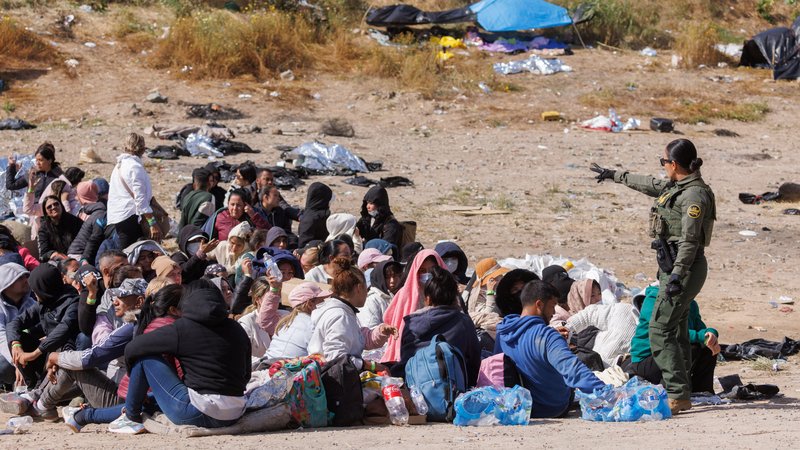 Migrants