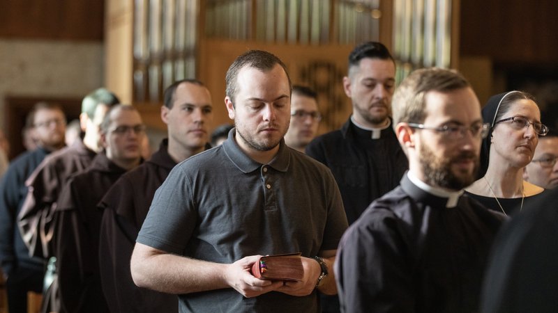 Aidan Hauersper, a seminarian of the Archdiocese of Indianapolis, prays Morning Prayer on May 4, 2023, in the St. Thomas Aquinas Chapel at St. Meinrad Seminary and School of Theology in St. Meinrad, Ind. (OSV News/Courtesy St. Meinrad Archabbey)