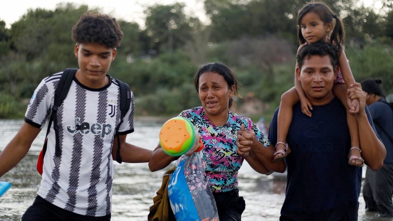Migrants
